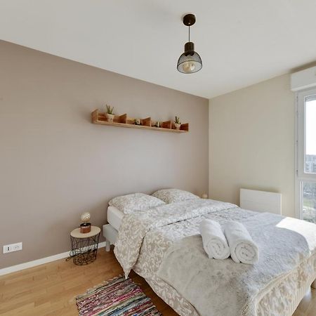 Апартаменты Chic Apart With Great View Of Paris Сен-Дени Экстерьер фото