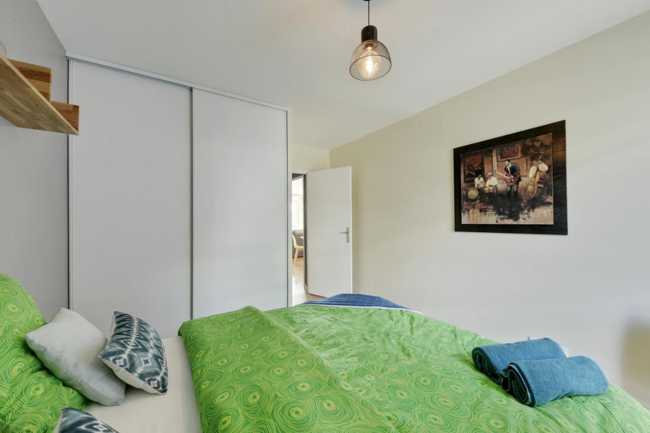 Апартаменты Chic Apart With Great View Of Paris Сен-Дени Экстерьер фото