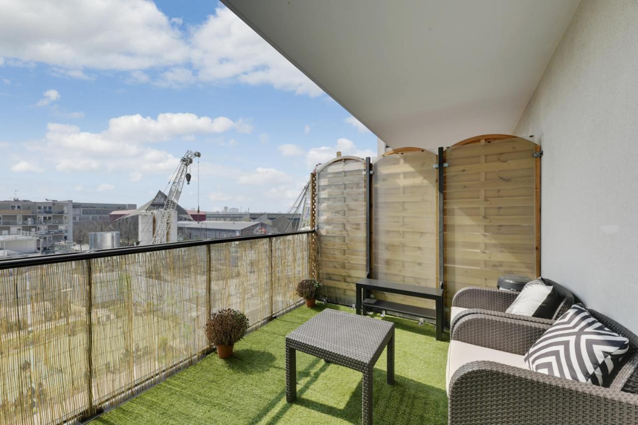 Апартаменты Chic Apart With Great View Of Paris Сен-Дени Экстерьер фото
